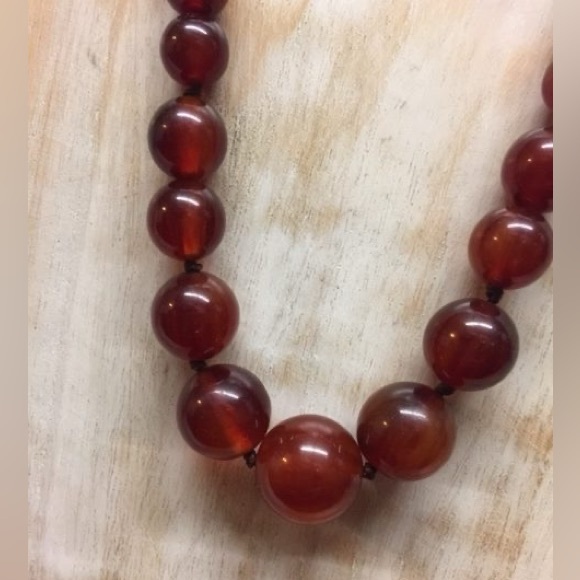 Source Unknown Jewelry - Vintage Cherry Amber Bake-light Bead Necklace
